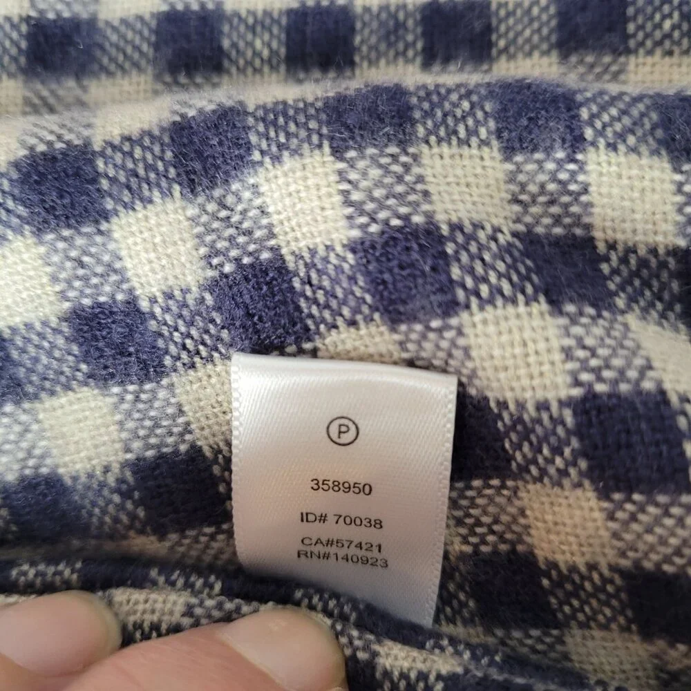 Ann Taylor Loft Blue & Beige Plaid Infinity Scarf Soft straddles comfort and chi